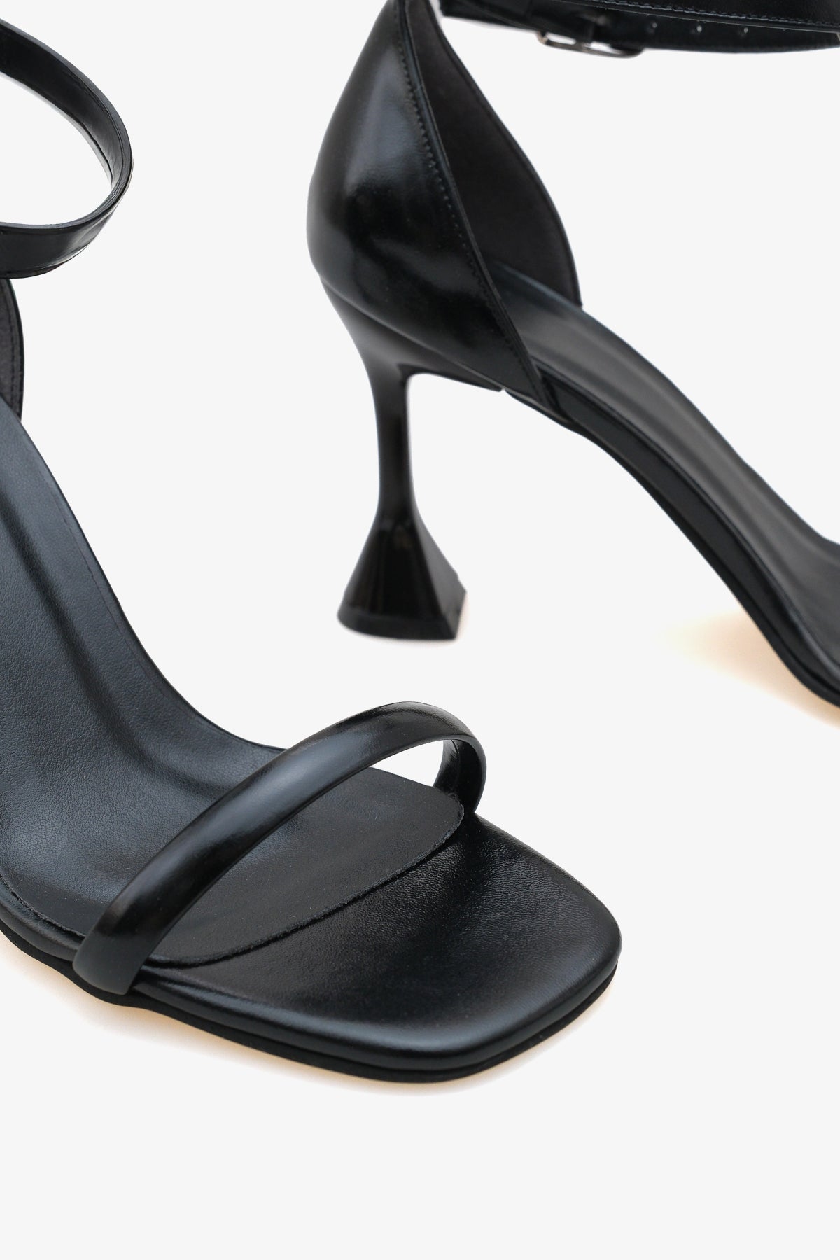 Kadın bantlı günlük topuklu ayakkabı Lorves