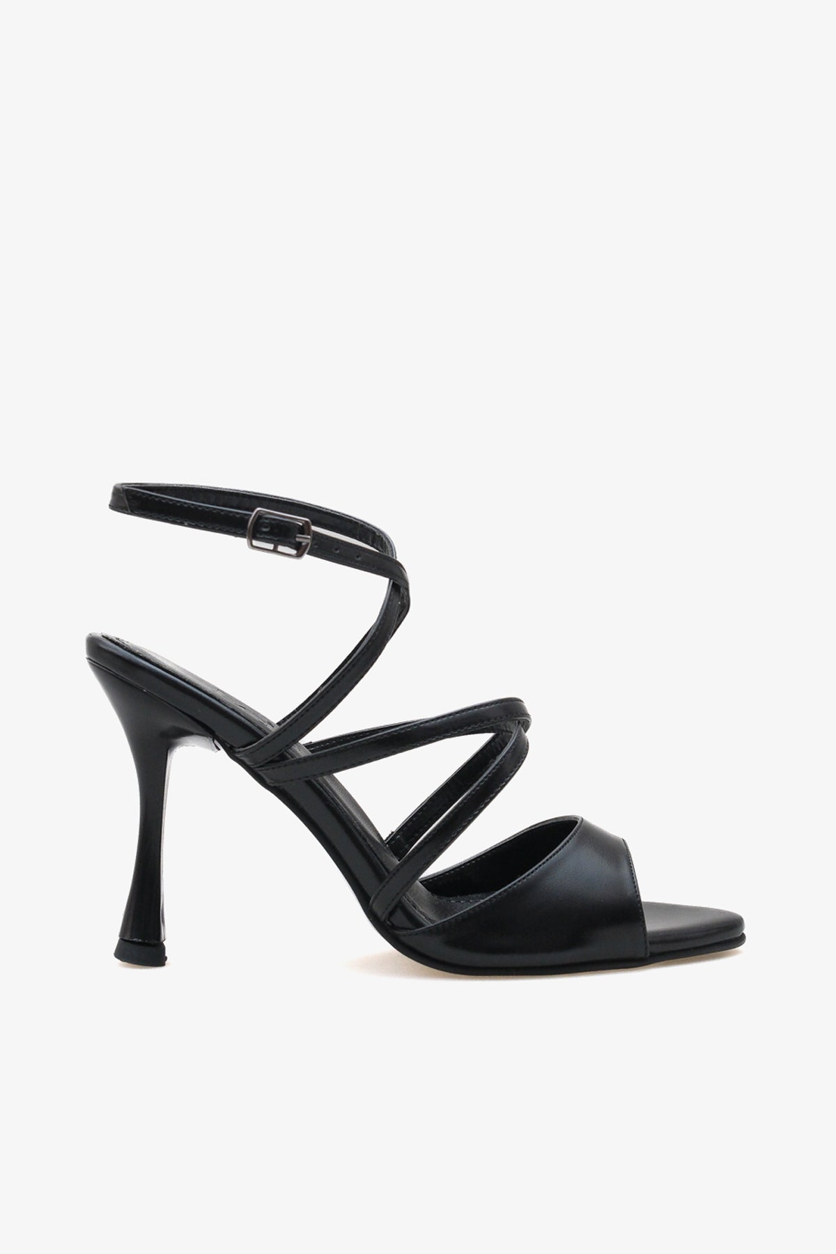 Kadın bantlı sivri burun topuklu ayakkabı Napres