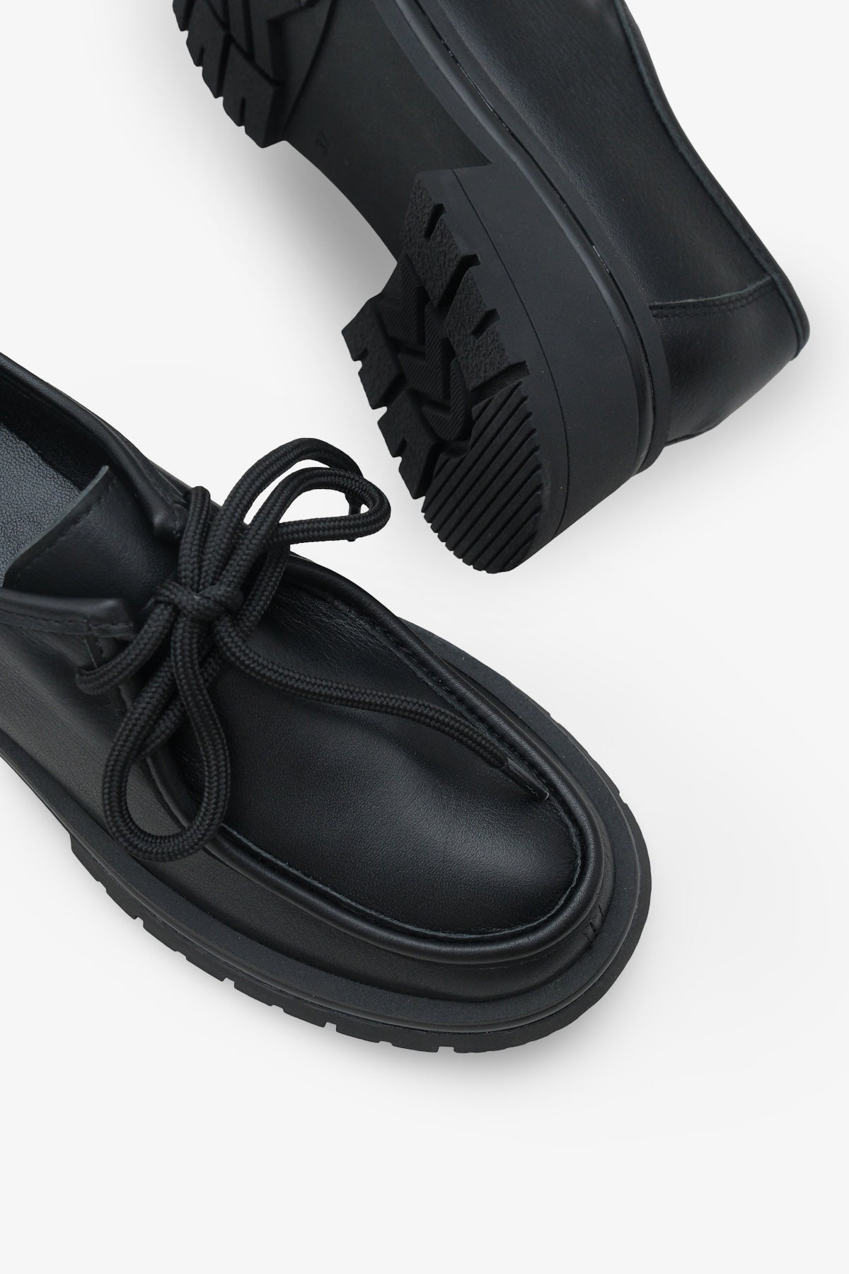 Kadın Hakiki Deri Loafer Bağcıklı Kalın Taban Günlük Ayakkabı Jekos Siyah