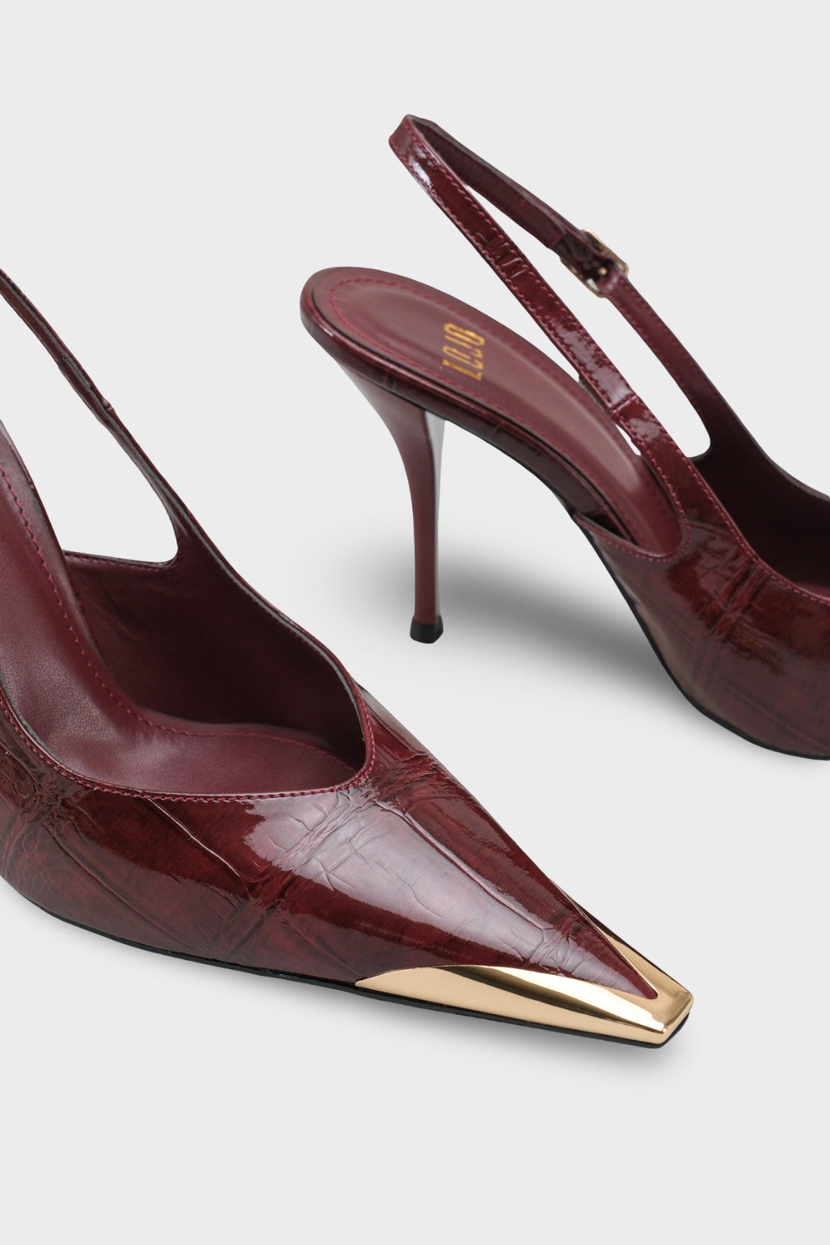 Kadın Stiletto Sivri Burun Arkası Bantlı Günlük Topuklu Ayakkabı Rivori Bordo Kroko