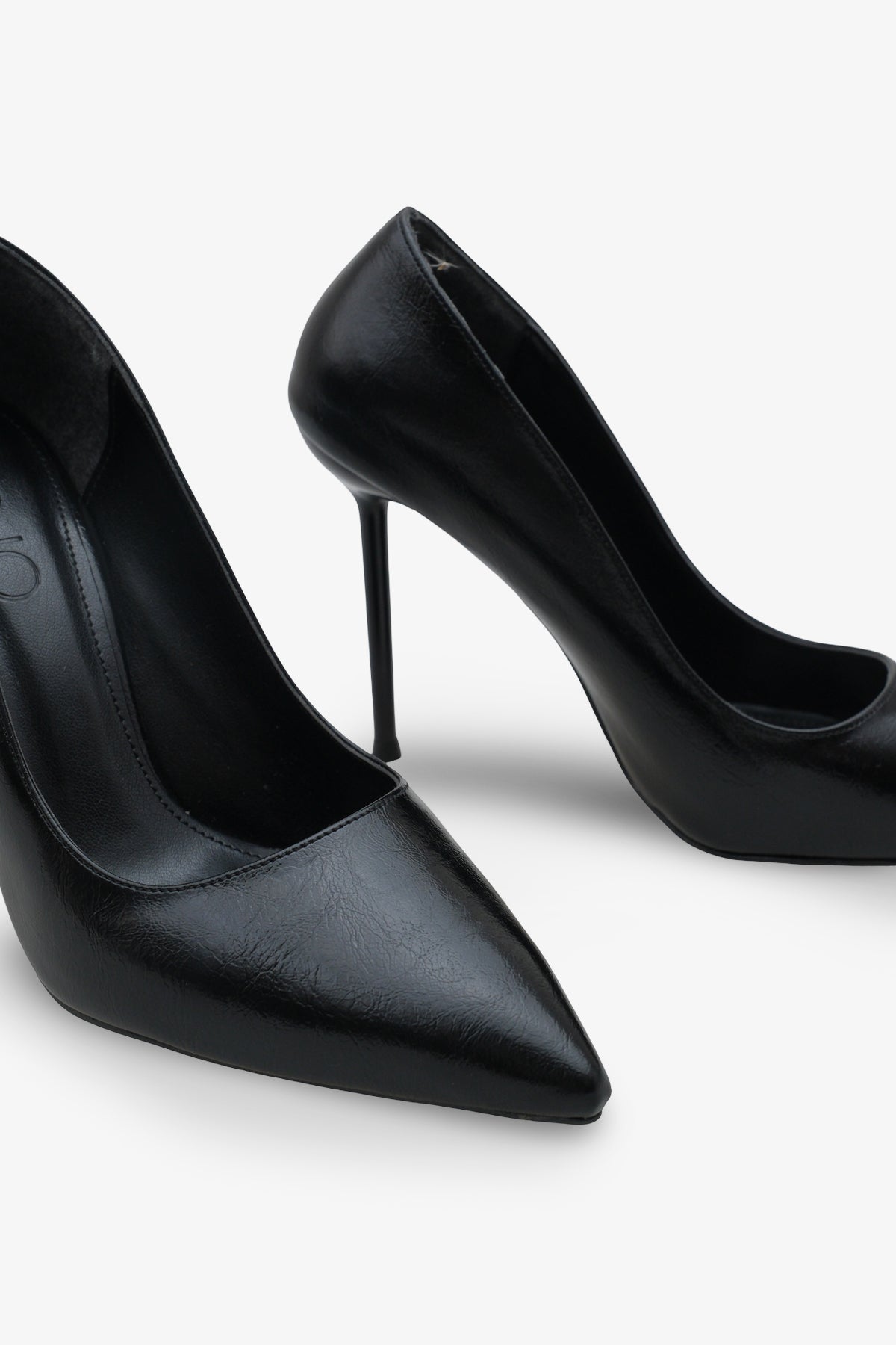 Kadın Sivri Burun Gold Tokalı Günlük Topuklu Stiletto Sersey Siyah
