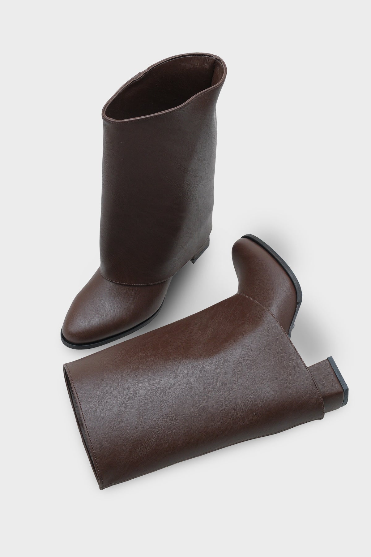 Kadın Sivri Burun Paçalı Topuklu Günlük Bot Lina Kahve